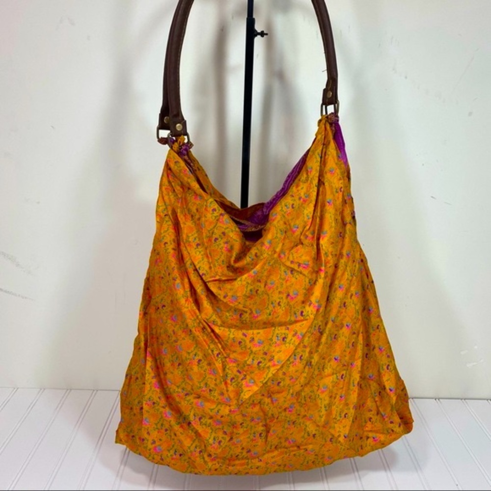 NWOT-Vintage Sari Silk reversible pink/orange bag